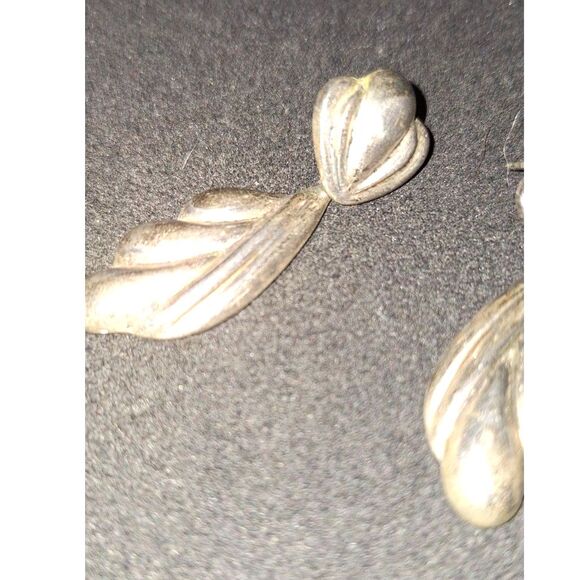 Vintage Swirled Dangle Pierced Earrings - Picture 3 of 8